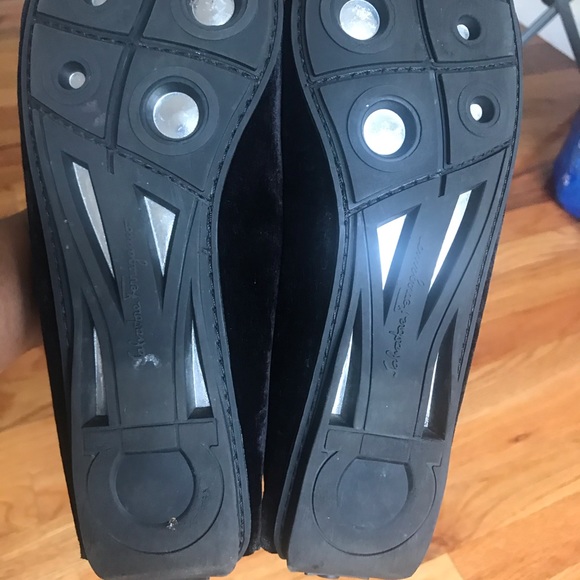 Authentic Ferragamo Swede Loafers - Picture 5 of 16